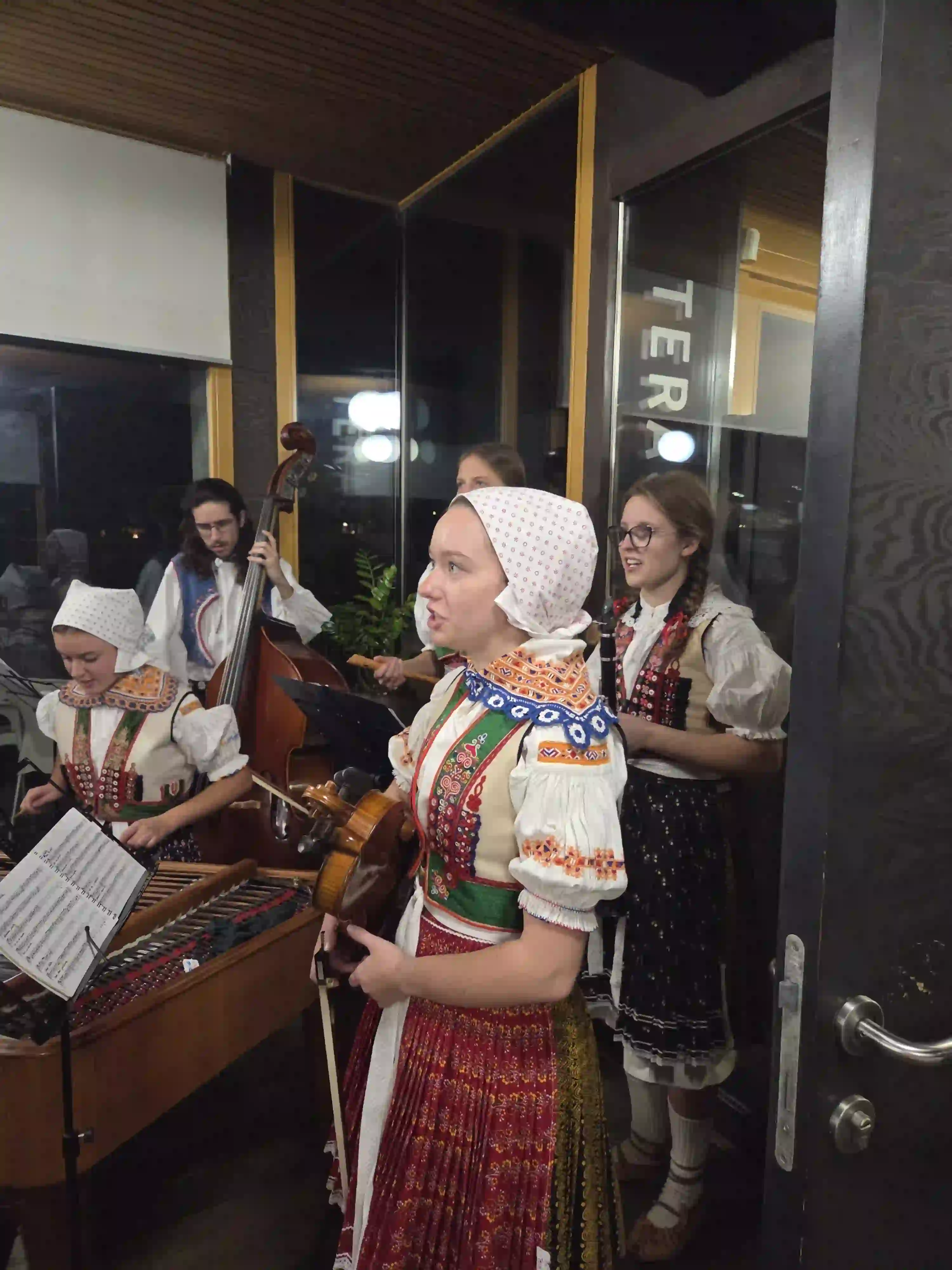 Fotka z oslavgy v Sazovicích